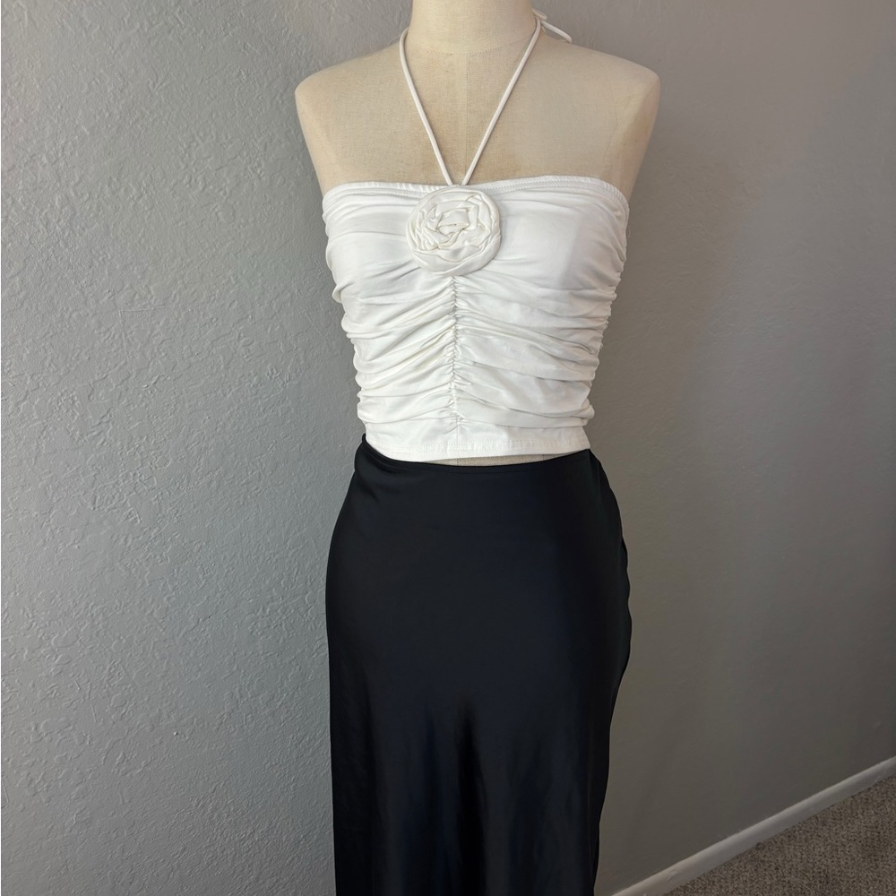White flower Halter Top